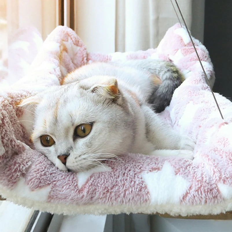 Suspended cat bed